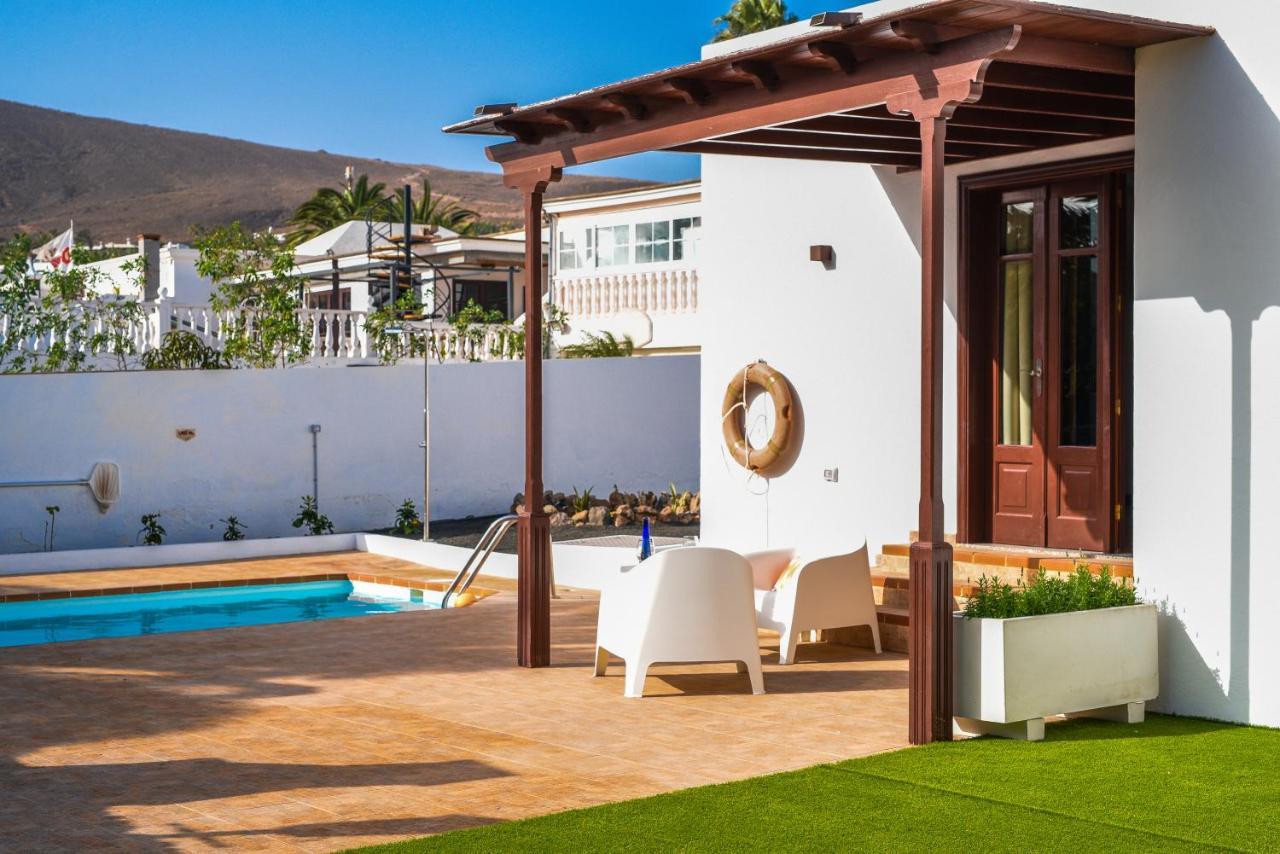 Agradable Y Familiar Con Piscina Casa Inima Villa ปลายาบลังกา ภายนอก รูปภาพ